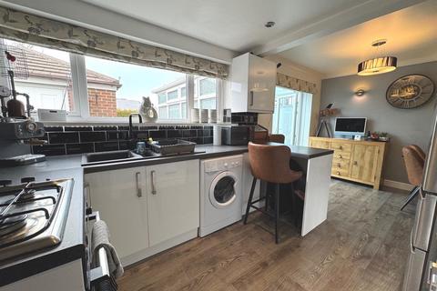 11 Berwick Road, Buxton, SK17 9PD