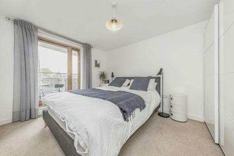 1 bedroom flat for sale, White Lion Street, London N1