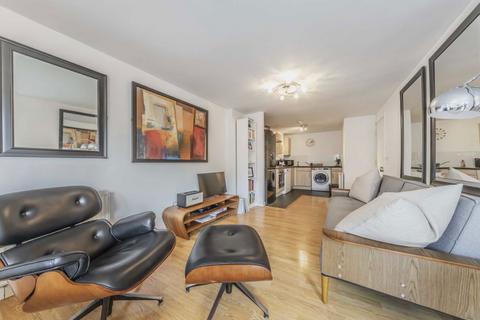 1 bedroom flat for sale, White Lion Street, London N1