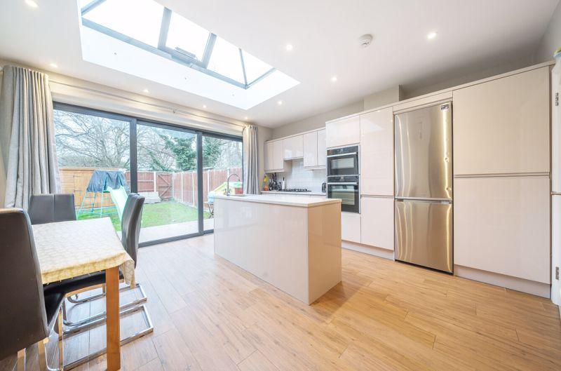 Kitchen Diner angle