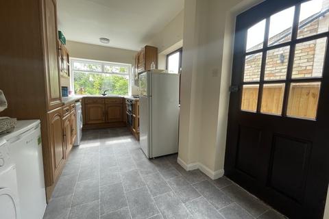 3 bedroom end of terrace house to rent, Hemingford Road, Cambridge CB1