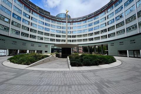 2 bedroom apartment to rent, Wood Lane, London W12