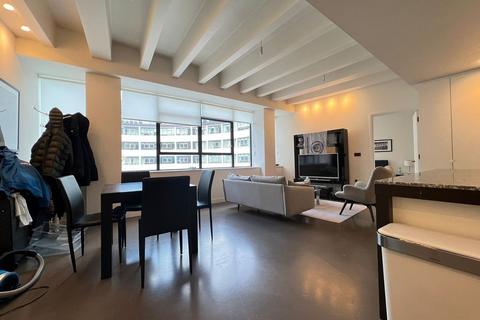 2 bedroom apartment to rent, Wood Lane, London W12