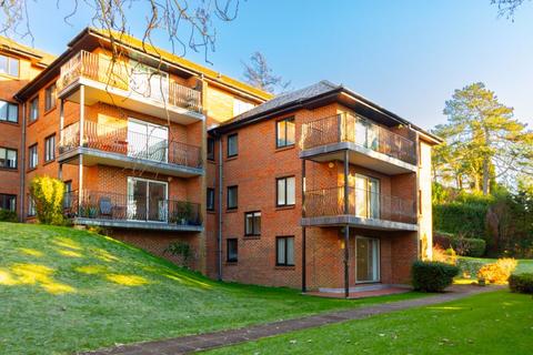 3 bedroom apartment for sale, Landscape Road, Warlingham