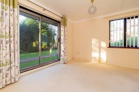 3 bedroom apartment for sale, Landscape Road, Warlingham