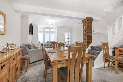 243 Upper Wickham Lane, Welling, DA16 3AP