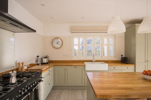 5 bedroom detached house for sale, Rogersmoor Close, Penarth