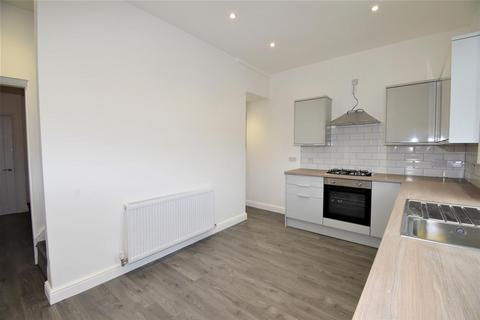 3 bedroom terraced house to rent, Union Street, Manchester M29