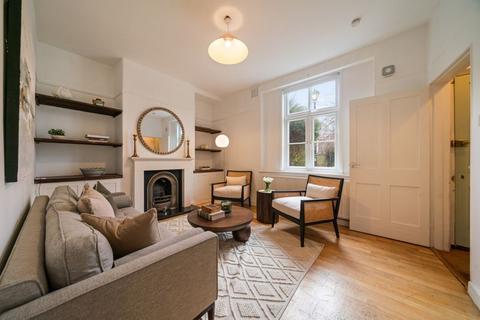 2 bedroom terraced house for sale, Imperial Square, Chelsea, London SW6