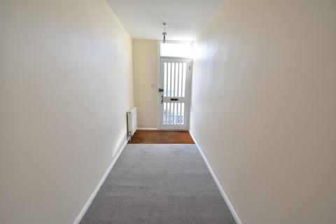 2 bedroom flat to rent, Payne Avenue, Hove