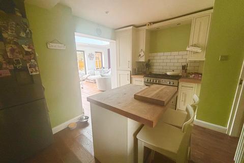 17 Bowman Road, Birmingham, B42 2RN