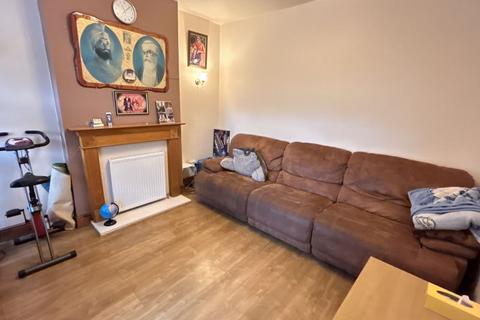 5 bedroom end of terrace house for sale, Stony Lane, Smethwick, Birmingham, B67 7BB