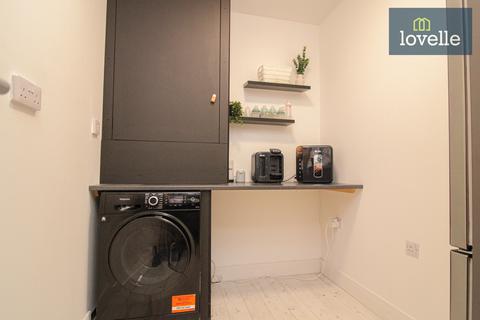 30 Bellflower Road, Grimsby, DN33 3AZ