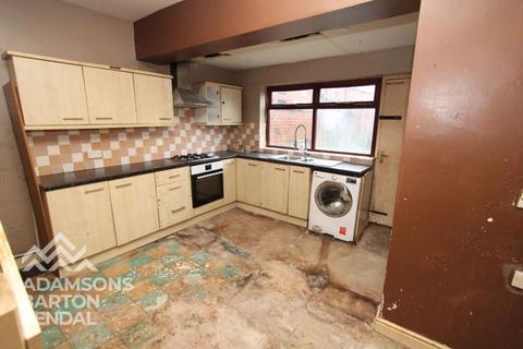 2 bedroom end of terrace house for sale, Wild Street, Heywood OL10