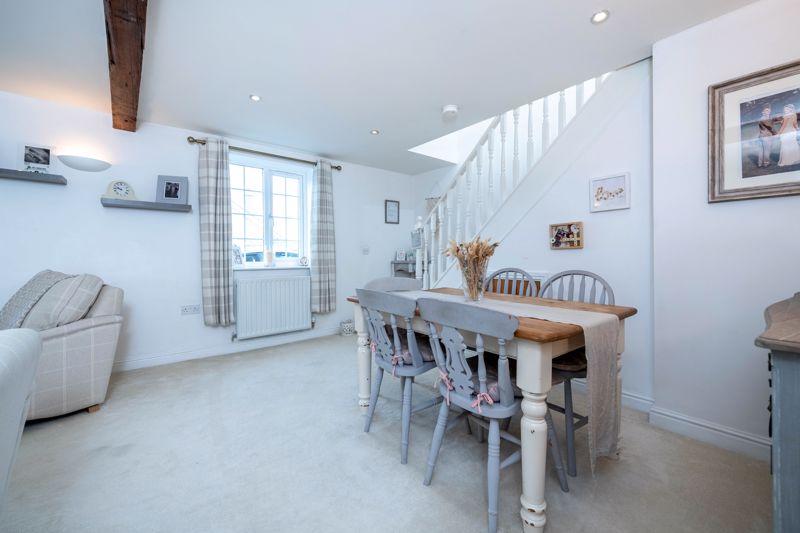 Living/dining room