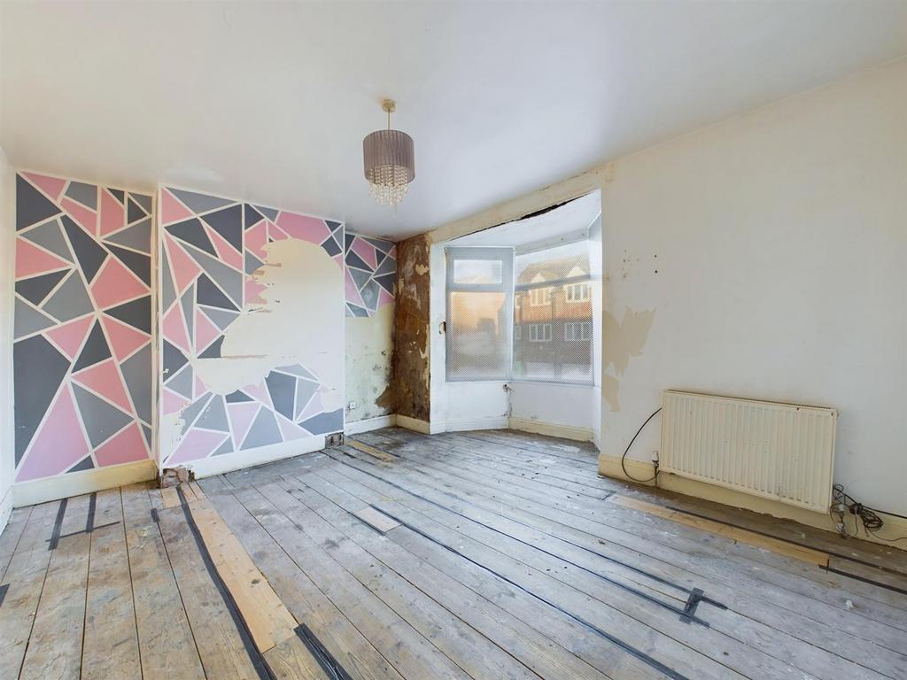 Bedroom: