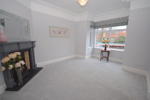 3 bedroom semi-detached house for sale, Derby Road, Widnes