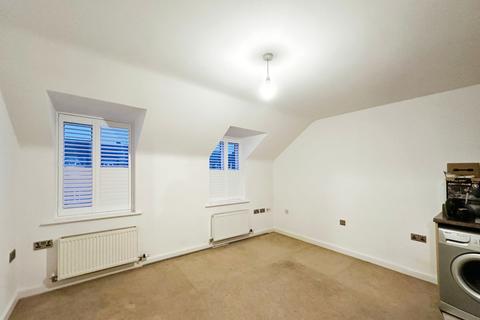 2 bedroom flat to rent, Rylands Drive,  Warrington, WA2