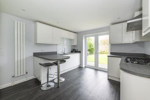 3 bedroom detached house for sale, Cambridge Way, Uckfield