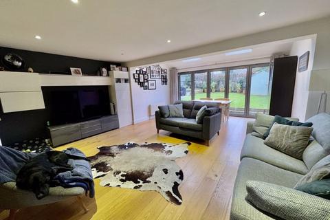 4 bedroom detached house for sale, Fromer Road, High Wycombe HP10