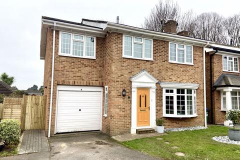 4 bedroom detached house for sale, Tor Close, Fareham PO16