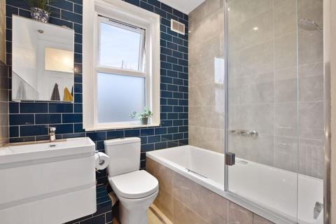 4 bedroom terraced house for sale, Sussex Road, Harrow