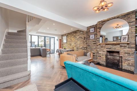 30 Mill Road, London, SW19 2NE