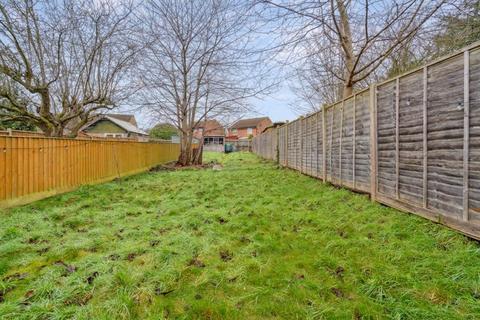 2 bedroom semi-detached house for sale, Denham Way, Rickmansworth WD3