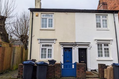 2 bedroom semi-detached house to rent, South Street, Harborne, Birmingham, B17 0DB