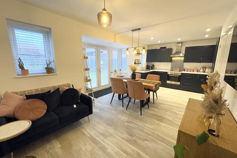 18 High Grange Way, Wingate, TS28 5FG