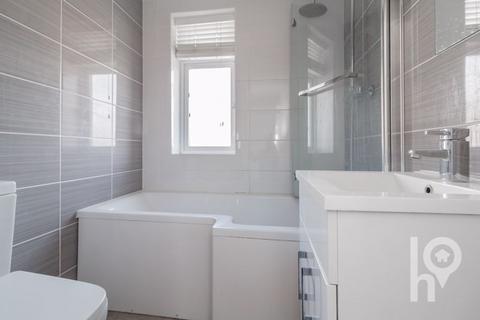 13 Harps Avenue, Minster On Sea, Sheerness, ME12 3PF