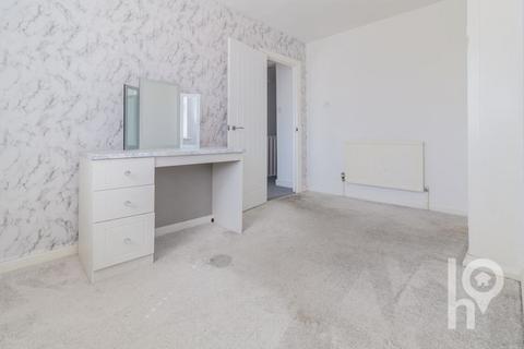 13 Harps Avenue, Minster On Sea, Sheerness, ME12 3PF