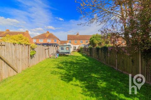 13 Harps Avenue, Minster On Sea, Sheerness, ME12 3PF