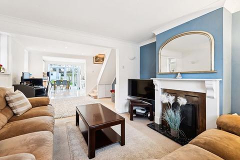 61 Rushett Close, Thames Ditton, KT7 0UT