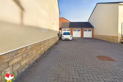 3 bedroom semi-detached house for sale, Pevensey Place, Kingsway, Gloucester