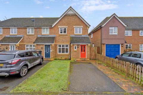 3 bedroom end of terrace house for sale, Maybush Gardens, Prestwood HP16