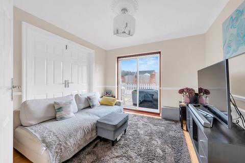8 Meriden Close, Bromley, BR1 2UF
