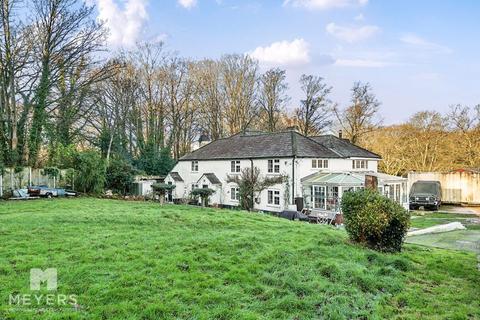 4 bedroom detached house for sale, Higher Blandford Road, Corfe Mullen, Dorset, BH21