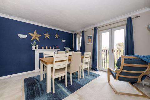 2 bedroom apartment for sale, Eridge Road, Crowborough