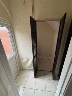 2 bedroom terraced house to rent, Queens Road, Smethwick