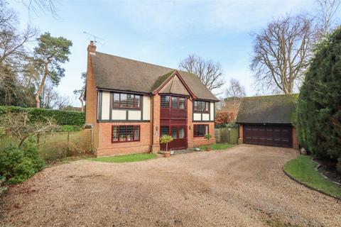 5 bedroom detached house for sale, Aldershot Road, Church Crookham GU52