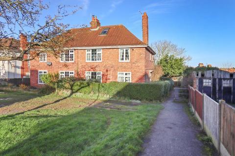 4 bedroom semi-detached house for sale, Queens Road, Aylesham, Canterbury, Kent, CT3 3AR