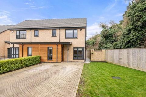 3 bedroom semi-detached house for sale, Rockcliffe Gardens, Wisbech, Cambridgeshire, PE13 2TD