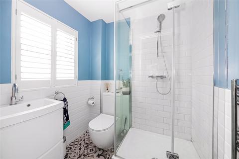 18 Turkey Oak Close, London, SE19 2NZ