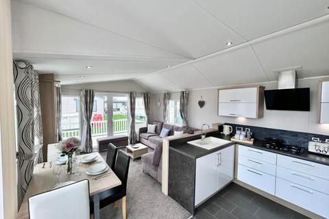 2 bedroom mobile home for sale, Butt Lane, Great Yarmouth NR31