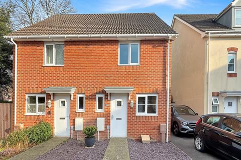 2 bedroom semi-detached house for sale, 2 bedroom Semi Detached House in Chichester