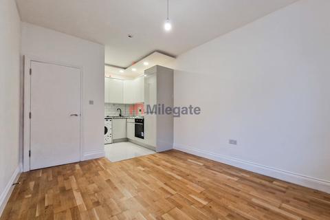 1 bedroom flat to rent, Elmfield Road, Bromley BR1