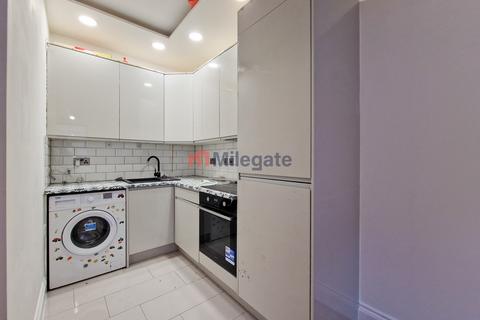 1 bedroom flat to rent, Elmfield Road, Bromley BR1