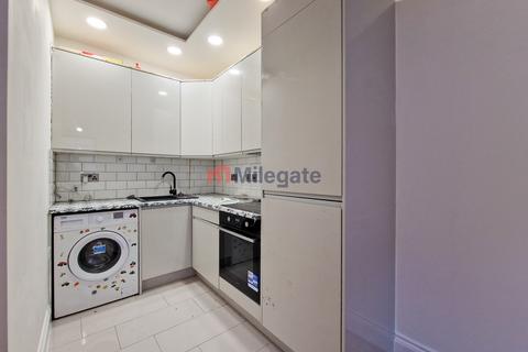 1 bedroom flat to rent, Elmfield Road, Bromley BR1