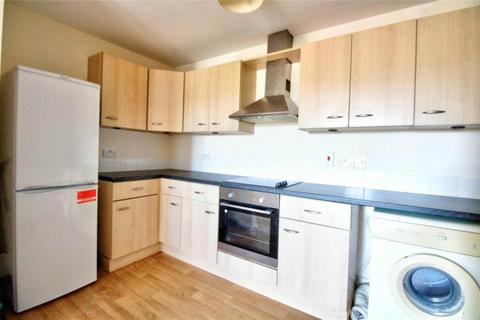 2 bedroom flat to rent, Taylforth Close, Liverpool